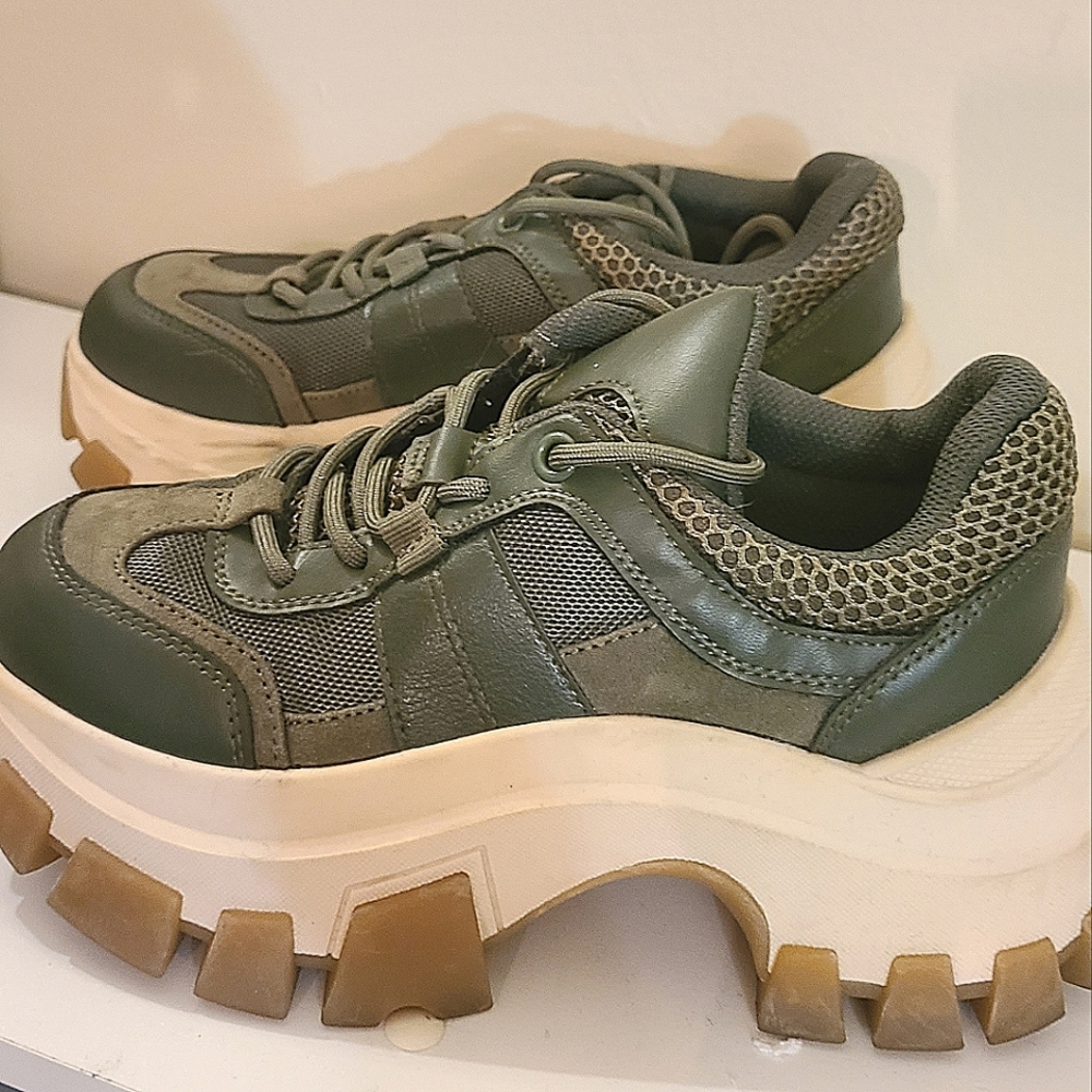 Green Platform Sneakers